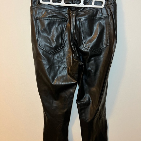 Aritzia Charm Pant - Picture 4 of 4